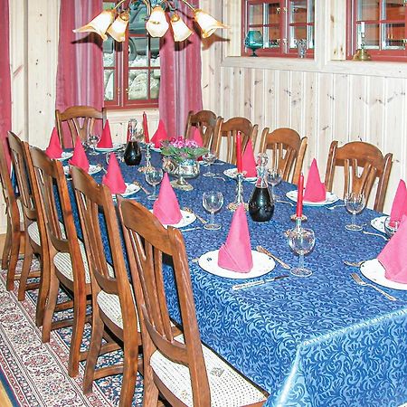 Beautiful Home In Sogndal With House Sea View Svidalen Eksteriør billede