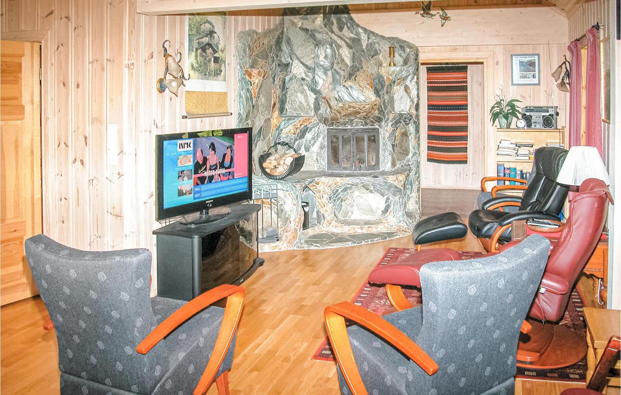 Beautiful Home In Sogndal With House Sea View Svidalen Eksteriør billede